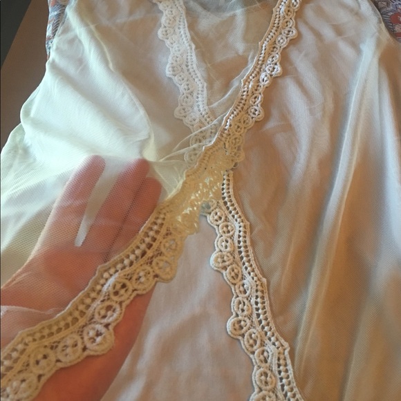 BKE Gimmicks Top - Picture 2 of 6